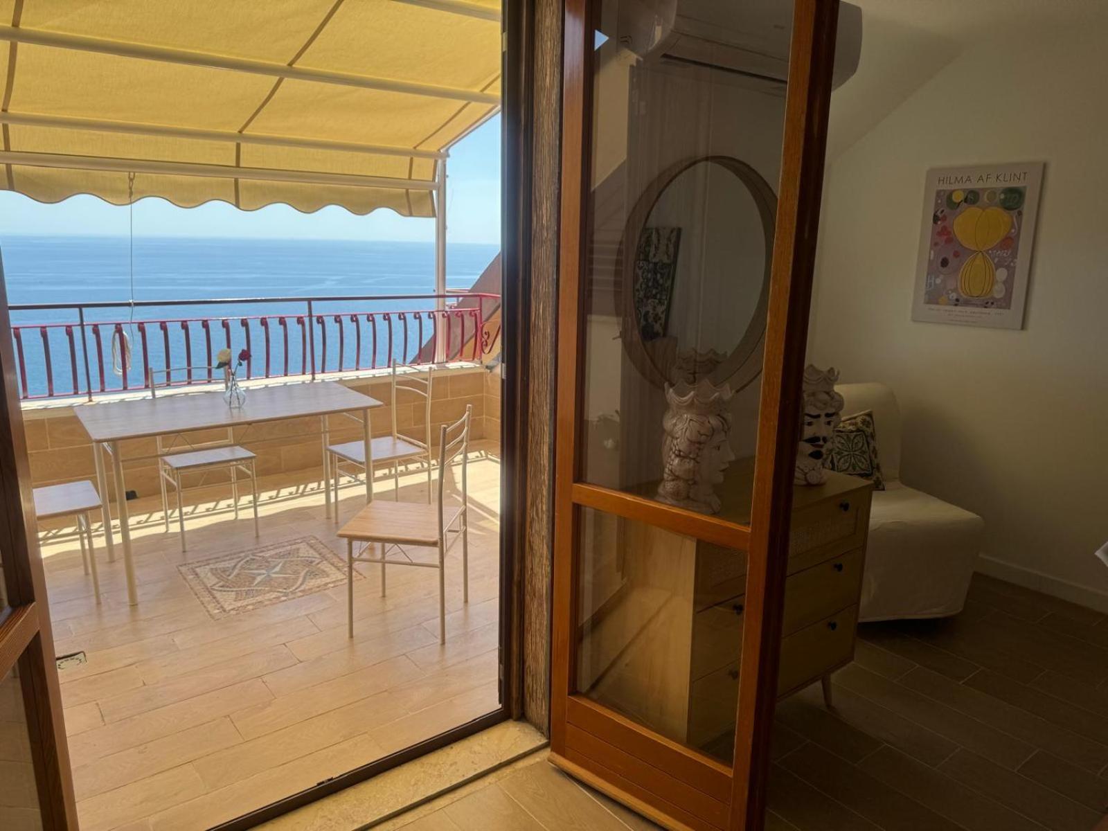 Sunrise Home Летояни Екстериор снимка